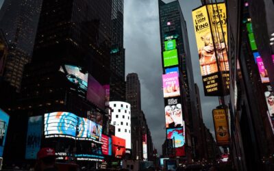 10 Digital Signage Trends to Watch in 2023